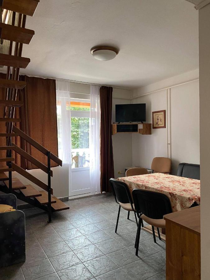 Birta Apartman Hajdúszoboszló Exterior foto