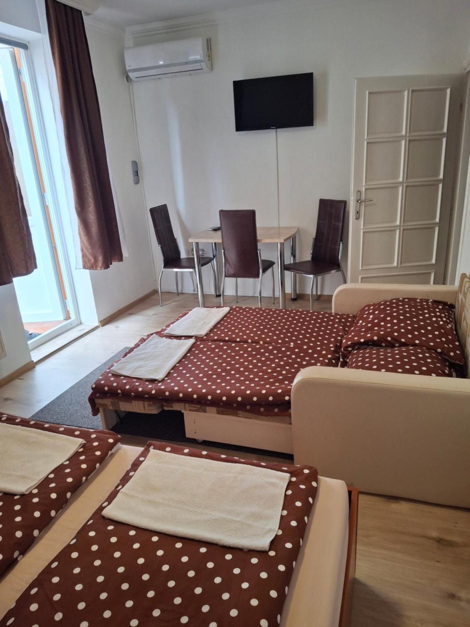 Birta Apartman Hajdúszoboszló Exterior foto